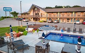 Pinemark Inn Suites Events